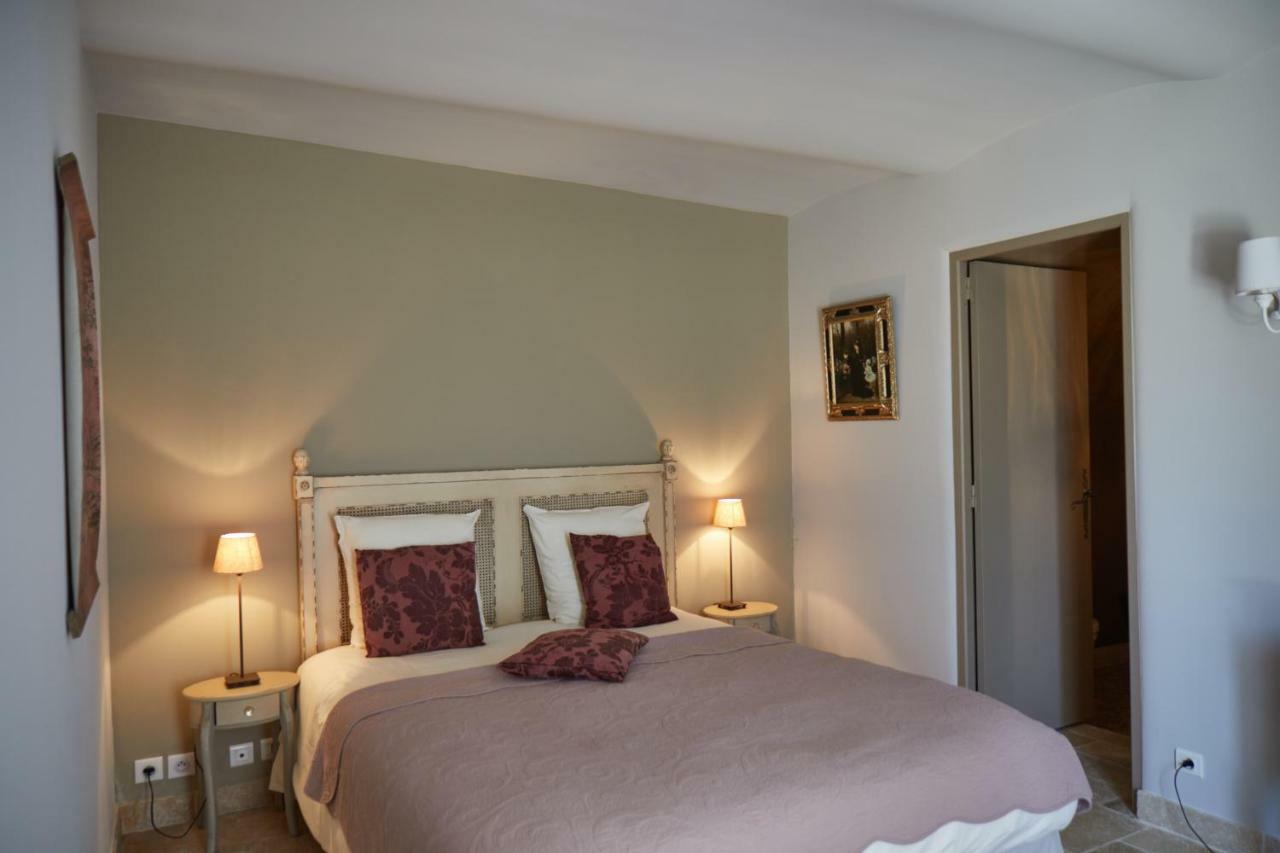 Bed and Breakfast Le Pré de l'Aube Montjoyer Esterno foto